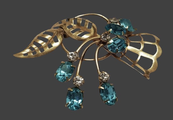 12 K gold plated brooch with rhinestones