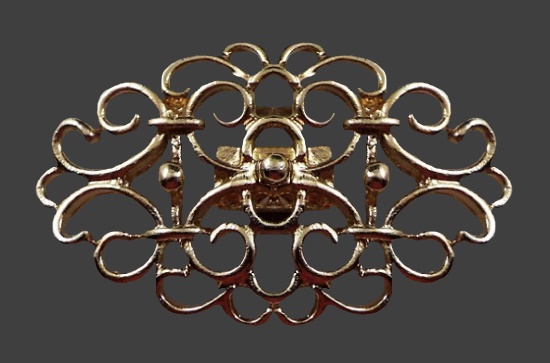 Filigree gold tone shoe clip