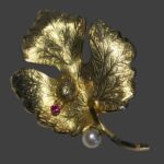 Ladybug on leaf 12 K gold filled faux pearl ruby brooch pin. IPS Imperial Pearl Syndicate jewelry