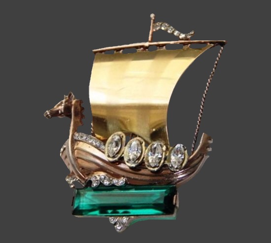 Sailboat gold sterling silver rhinestone brooch, 1940s