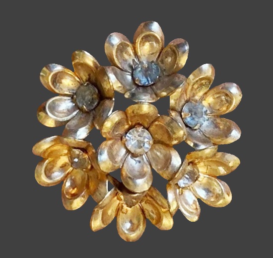Gold plated clear and pink rhinestones flower brooch pin