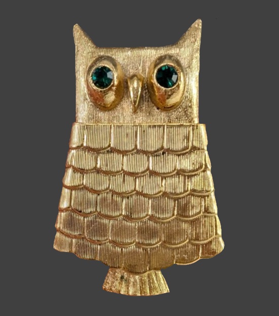 Avon owl brooch