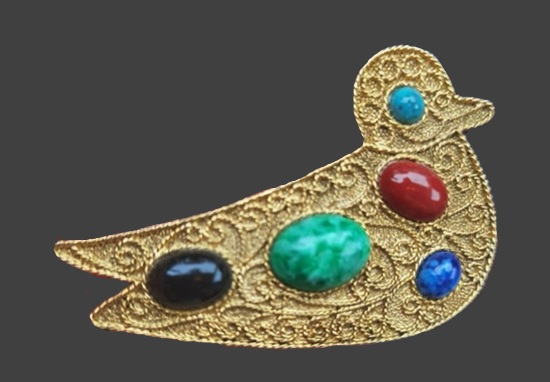 Duck textured gold tone art glass brooch pin