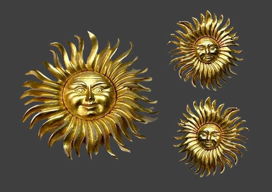 Sunburst sun face gold plated brooch and earrings