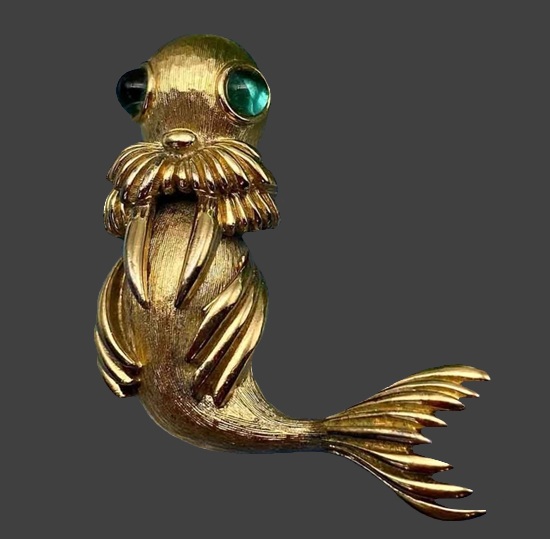 Walrus gold plated art glass brooch pin