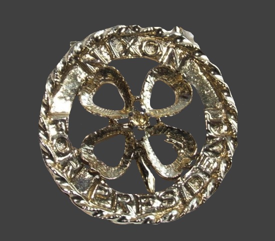 Silver tone clover Nixon for president campaign pin