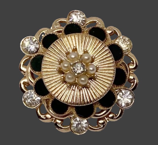 Ornate gold tone black onyx cultured pearl rhinestone brooch