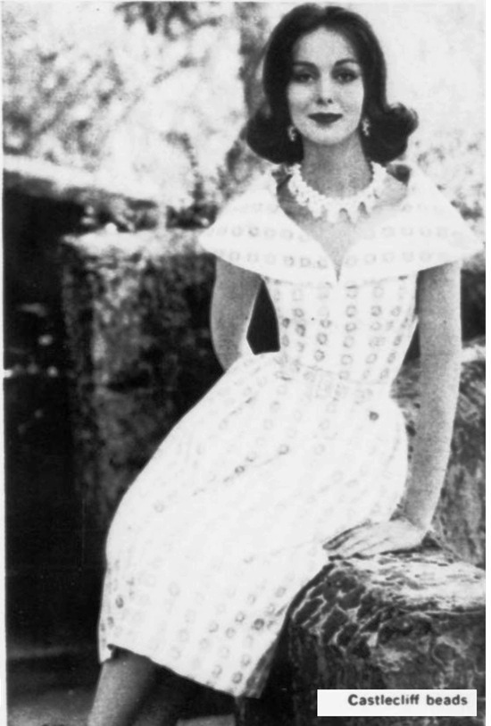 Simplicity Fashion Magazine, 1960