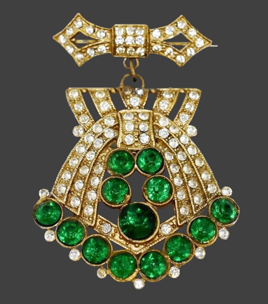 Apex Art Vintage Costume Jewelry