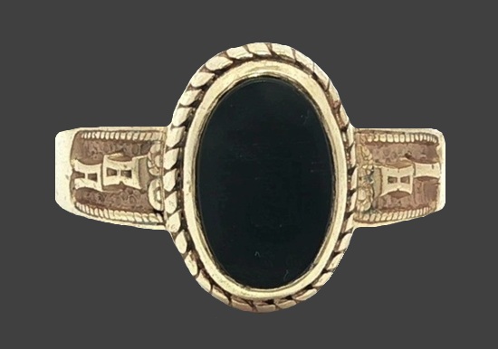 Black onyx 14 K gold ring