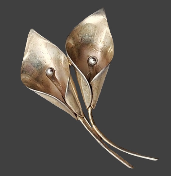 Calla Lily sterling silver brooch
