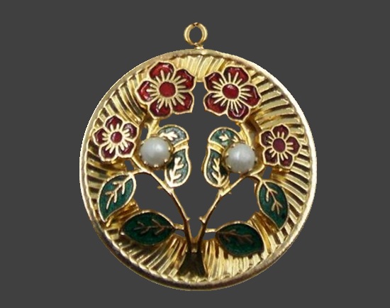 Floral pendant of gold tone, faux pearls, enamel