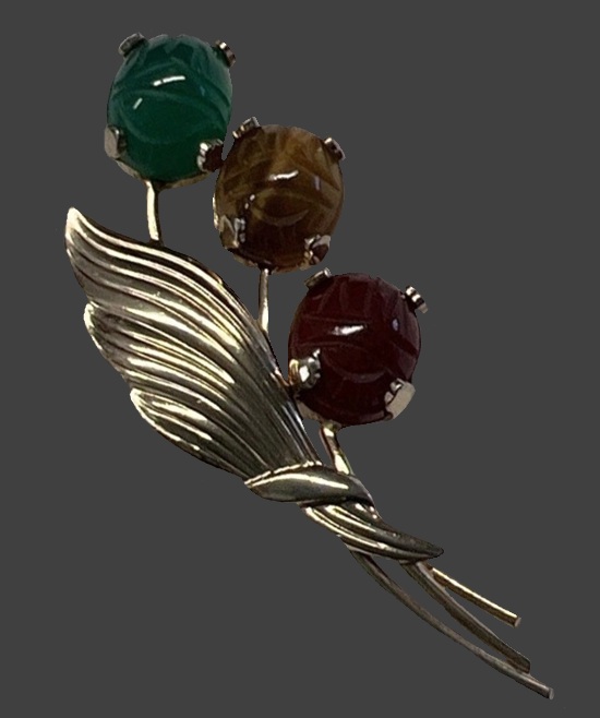 Flower and leaf design jade scarab 12 K gold filled brooch