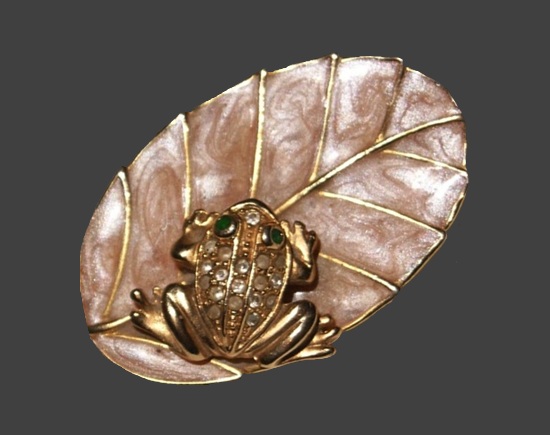 Frog on leaf gold tone rhinestone pink enamel lapel pin