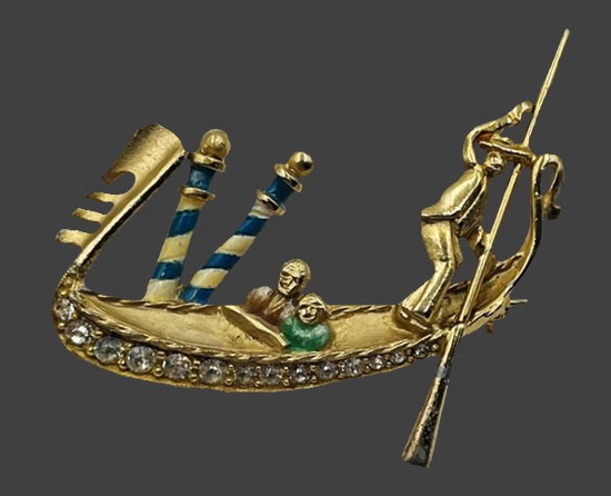 Gondola boat with tourists gold tone enamel rhinestone brooch