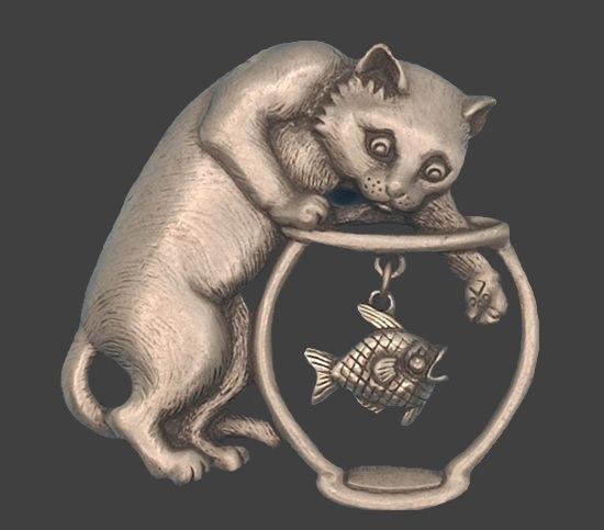 Jonette Jewelry Cat and fish in aquarium brooch pin