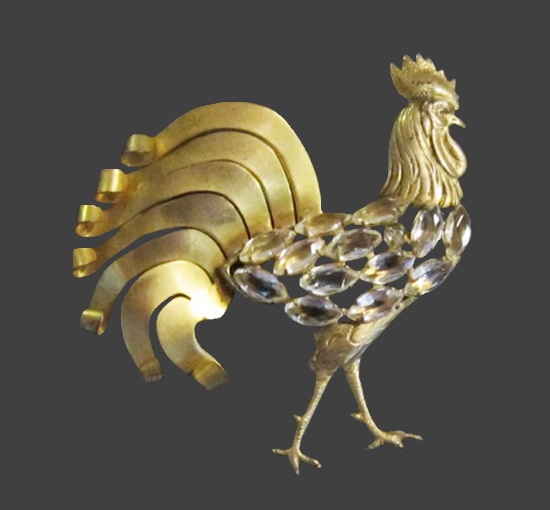 Large gold-tone rhinestones rooster brooch