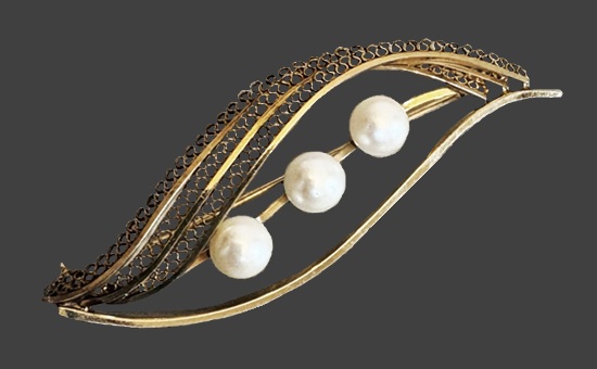 Leaf design gold filled filigree cultured pearls brooch pin