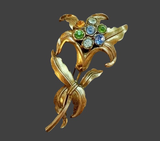 Lily flower gold tone metal multicolor rhinestone brooch pin