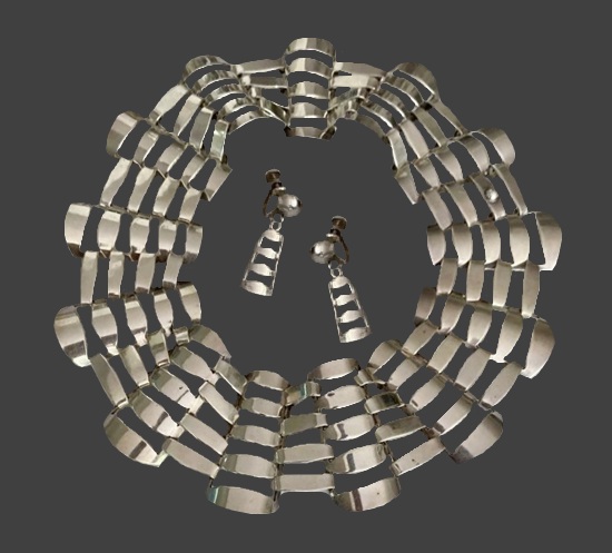 Jewelry Designer Johanna Van Ryn