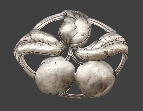 Peaches sterling silver brooch pin