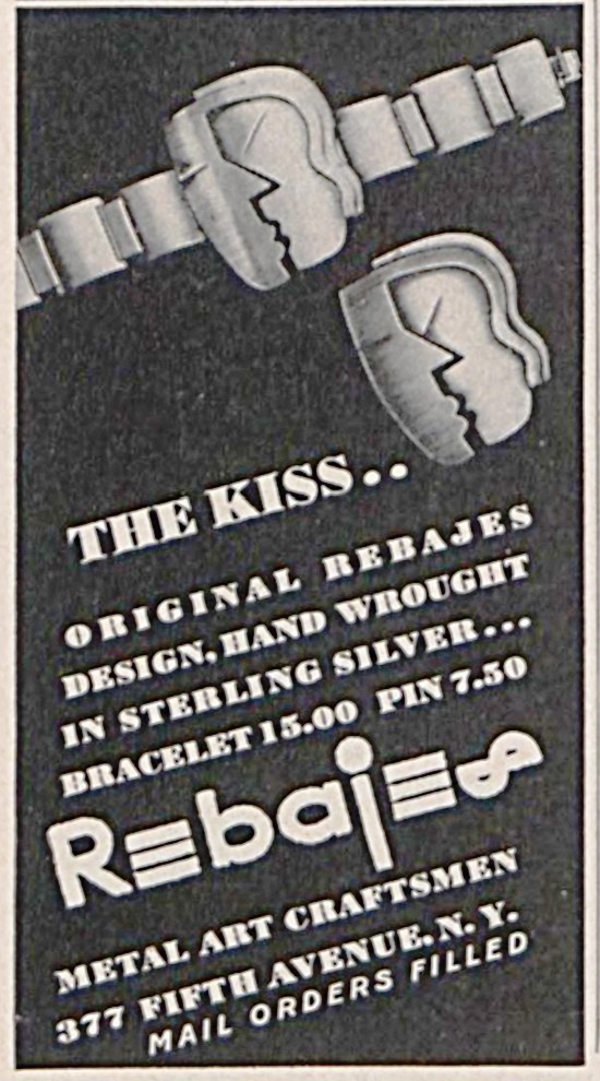 Rebajes Vogue December 1942 ad