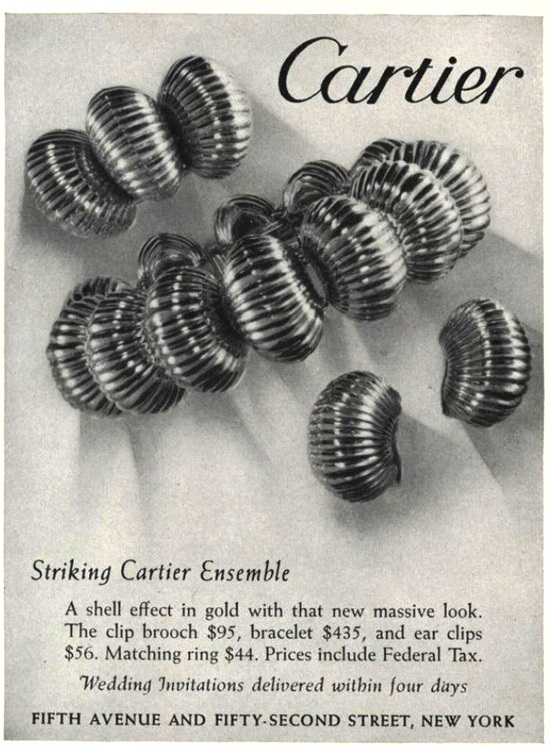 Shell effect gold jewelry, Vogue May 1943